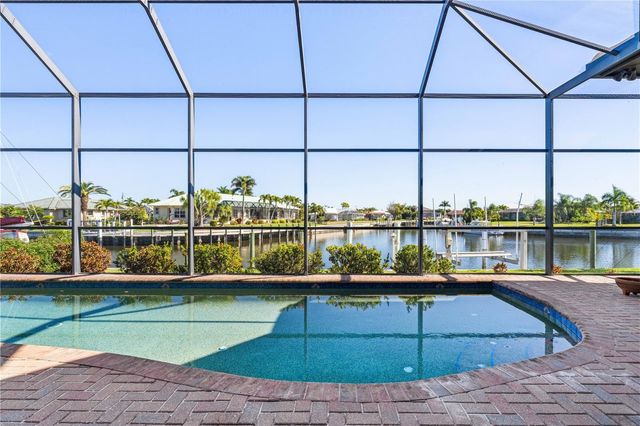 150 CRESCENT DRIVE, Punta Gorda, FL 33950