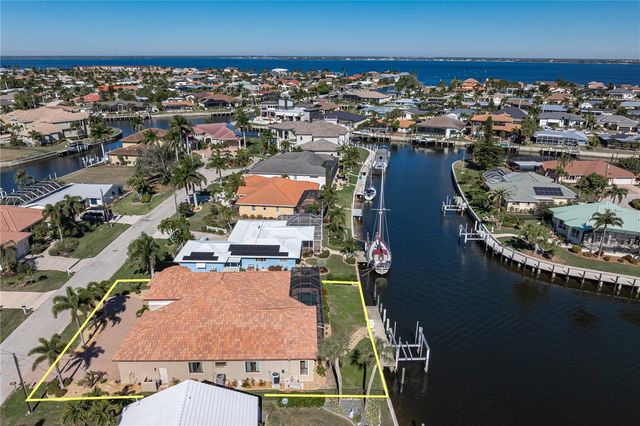 150 CRESCENT DRIVE, Punta Gorda, FL 33950