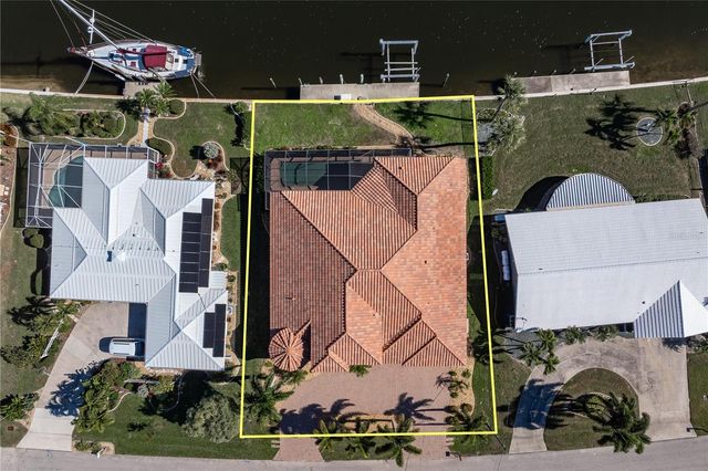 150 CRESCENT DRIVE, Punta Gorda, FL 33950