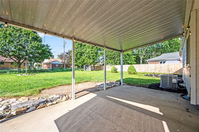 605 Lamont Drive, Kettering, OH 45429