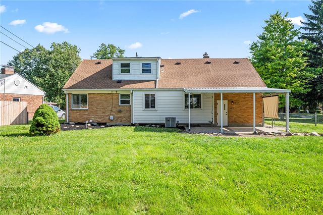 605 Lamont Drive, Kettering, OH 45429