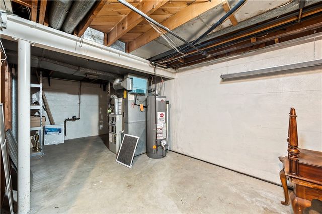 605 Lamont Drive, Kettering, OH 45429