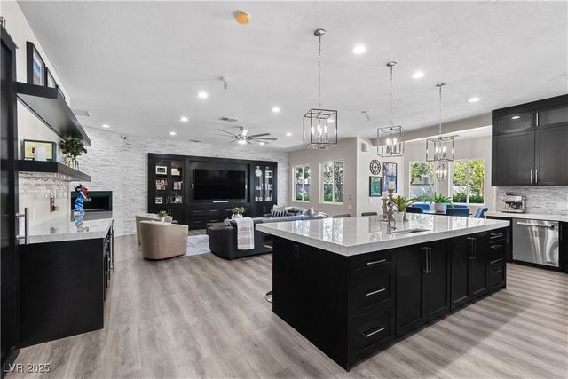 1864 Woodhaven Drive, Henderson, NV 89074