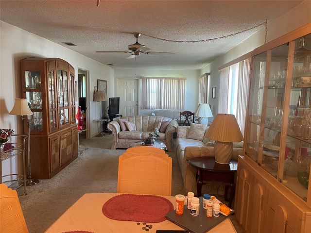 5287 81ST STREET N 12, St Petersburg, FL 33709