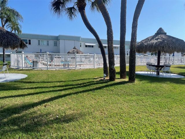5287 81ST STREET N 12, St Petersburg, FL 33709