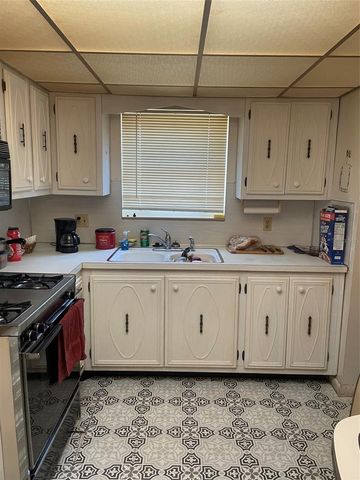 5287 81ST STREET N 12, St Petersburg, FL 33709