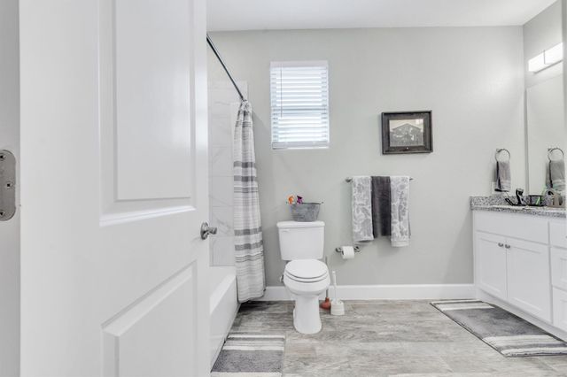 107 Les LN, Smithville, TX 78957