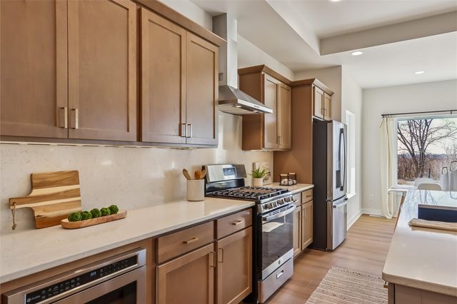 372 Sedona Street, Iowa City, IA 52246