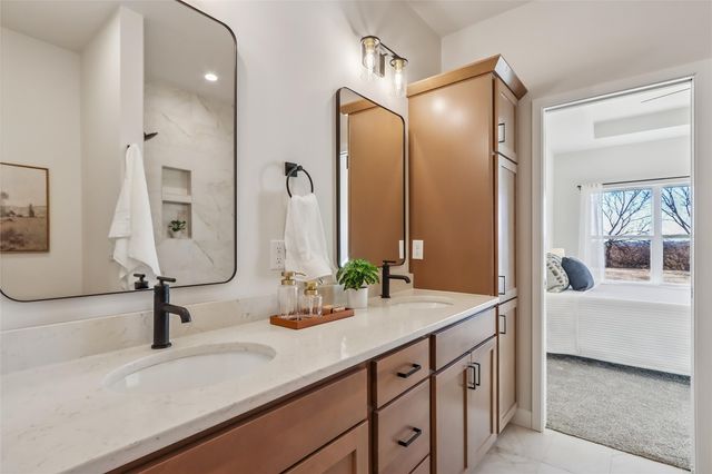 372 Sedona Street, Iowa City, IA 52246