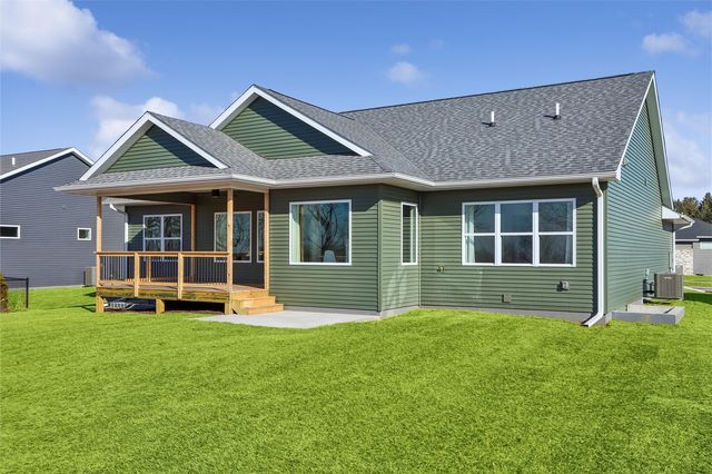 372 Sedona Street, Iowa City, IA 52246