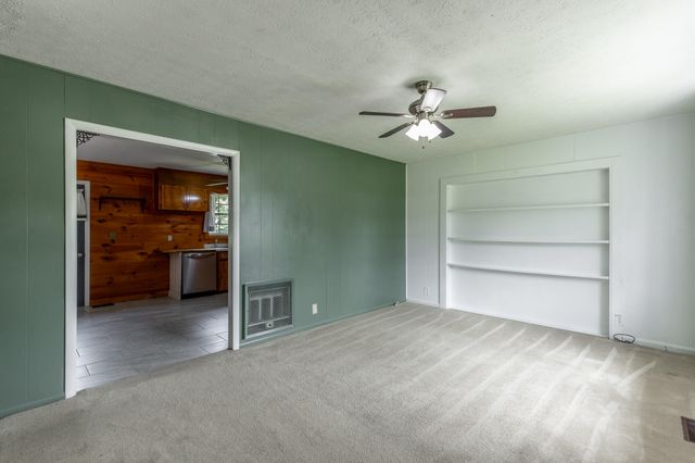 1311 Campbell Crescent, Lafayette, GA 30728