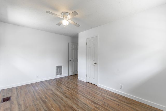 1311 Campbell Crescent, Lafayette, GA 30728