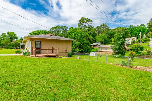 1311 Campbell Crescent, Lafayette, GA 30728