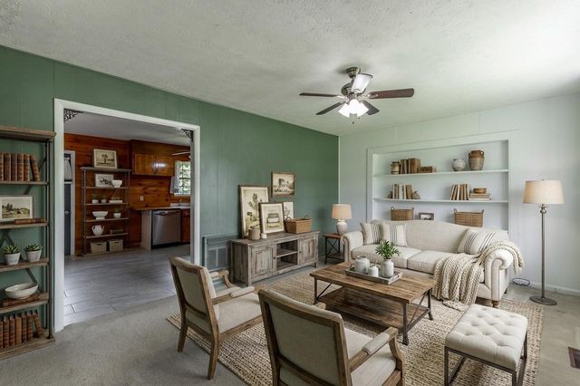1311 Campbell Crescent, Lafayette, GA 30728
