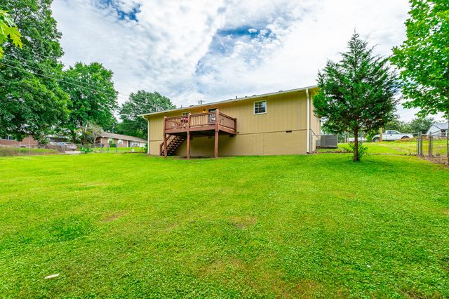 1311 Campbell Crescent, Lafayette, GA 30728