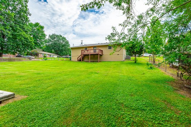 1311 Campbell Crescent, Lafayette, GA 30728