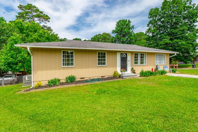 1311 Campbell Crescent, Lafayette, GA 30728