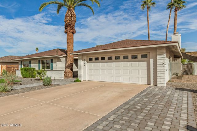 5935 S LAKESHORE Drive, Tempe, AZ 85283
