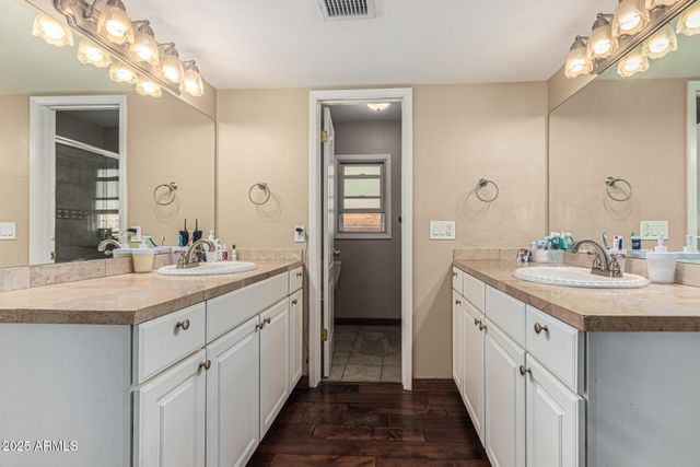 5935 S LAKESHORE Drive, Tempe, AZ 85283