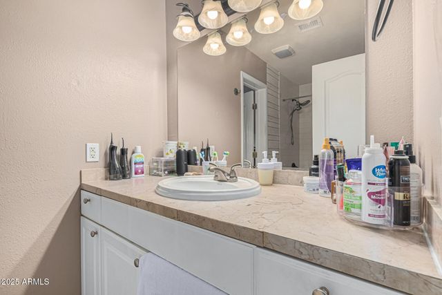 5935 S LAKESHORE Drive, Tempe, AZ 85283