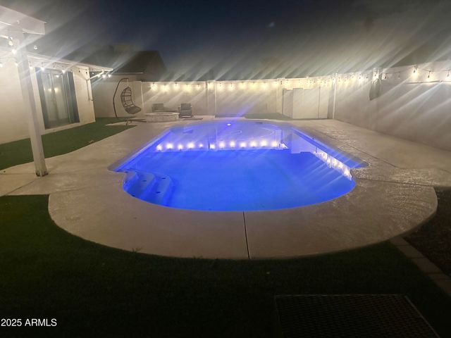 5935 S LAKESHORE Drive, Tempe, AZ 85283