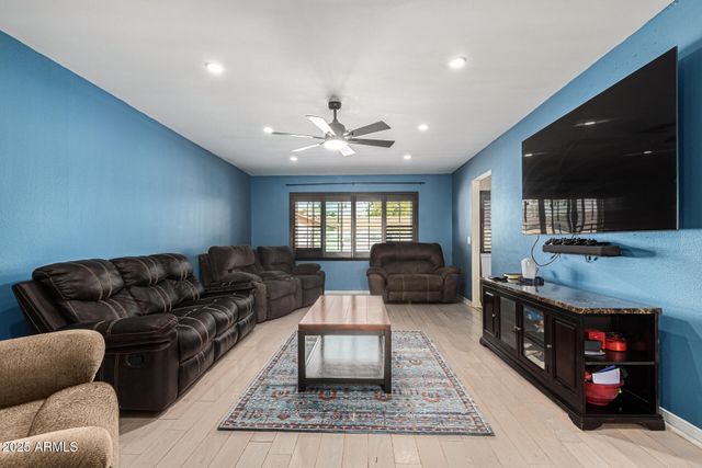 5935 S LAKESHORE Drive, Tempe, AZ 85283