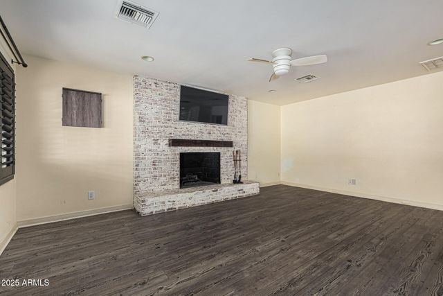 5935 S LAKESHORE Drive, Tempe, AZ 85283