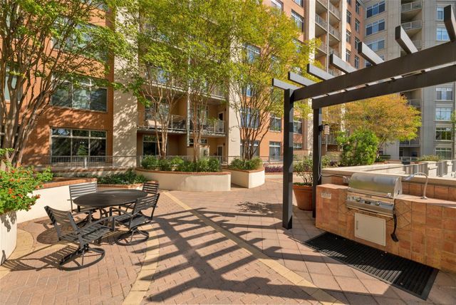 54 Rainey ST 1111, Austin, TX 78701