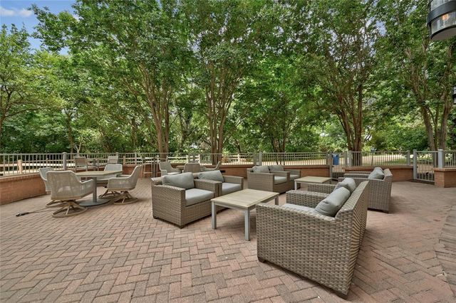 54 Rainey ST 1111, Austin, TX 78701