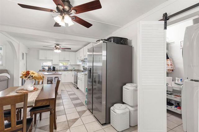 7001 13TH STREET N, St Petersburg, FL 33702