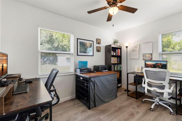 7001 13TH STREET N, St Petersburg, FL 33702