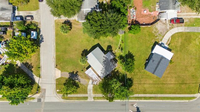 7001 13TH STREET N, St Petersburg, FL 33702