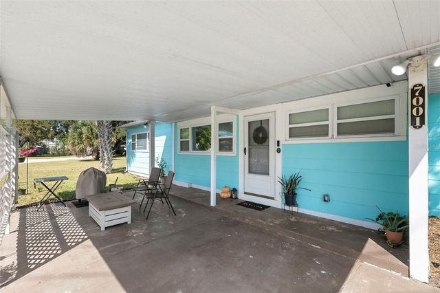 7001 13TH STREET N, St Petersburg, FL 33702