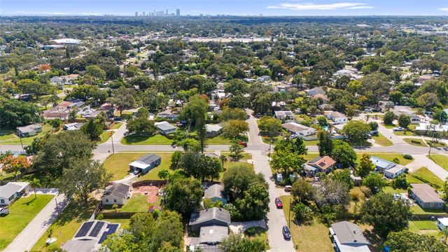 7001 13TH STREET N, St Petersburg, FL 33702