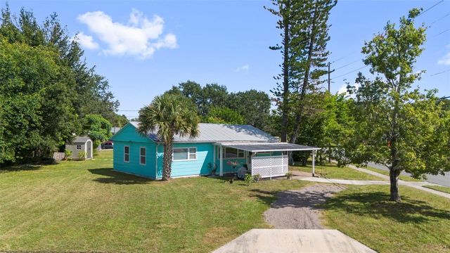 7001 13TH STREET N, St Petersburg, FL 33702