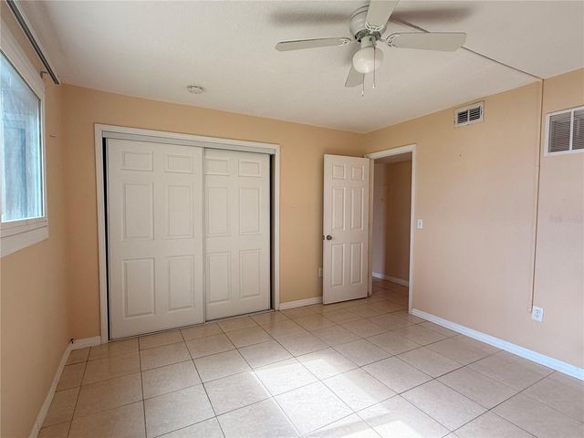 934 LAKE DESTINY ROAD B, Altamonte Springs, FL 32714