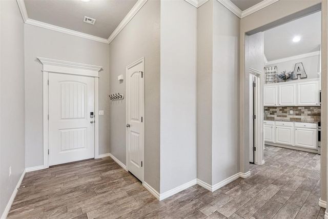 20590 Legacy Crossing, Harrah, OK 73045