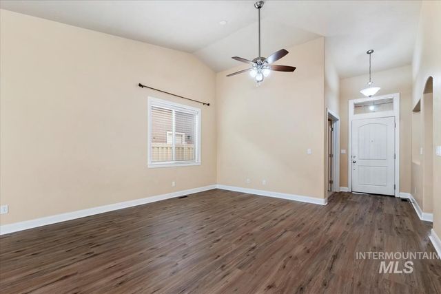 1838 Ridge Way, Middleton, ID 83644