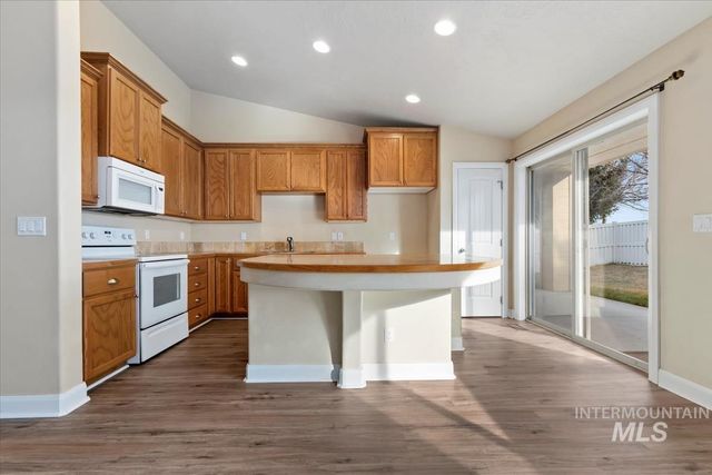 1838 Ridge Way, Middleton, ID 83644