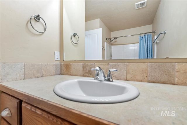 1838 Ridge Way, Middleton, ID 83644