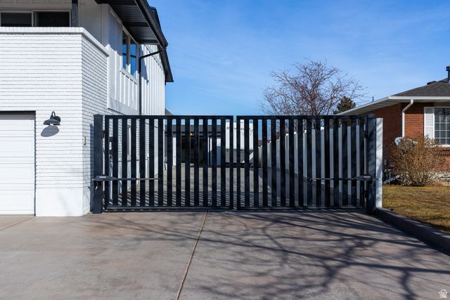 2612 TONI LEE ST, West Jordan, UT 84088