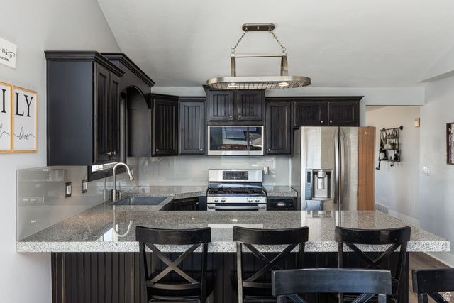 2612 TONI LEE ST, West Jordan, UT 84088