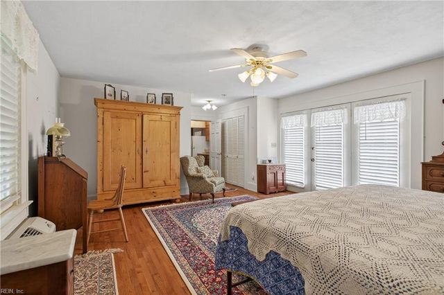 18390 Oliver DR, Smithfield, VA 23430