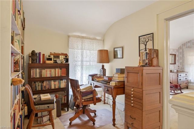 18390 Oliver DR, Smithfield, VA 23430