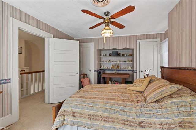 18390 Oliver DR, Smithfield, VA 23430