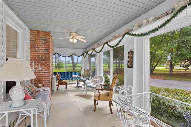 18390 Oliver DR, Smithfield, VA 23430