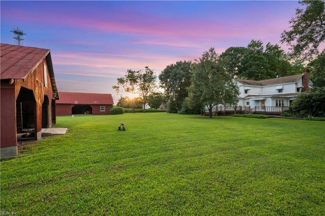 18390 Oliver DR, Smithfield, VA 23430