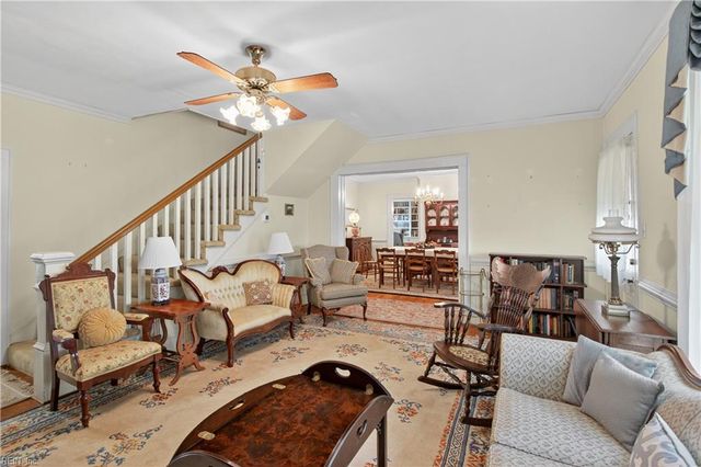 18390 Oliver DR, Smithfield, VA 23430