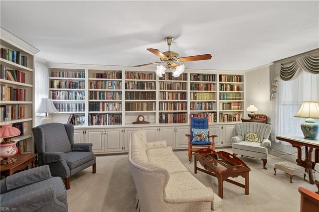 18390 Oliver DR, Smithfield, VA 23430