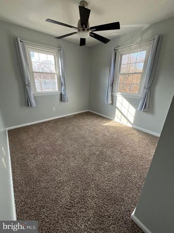 4947 MCFARLAND CT, Fairfax, VA 22032